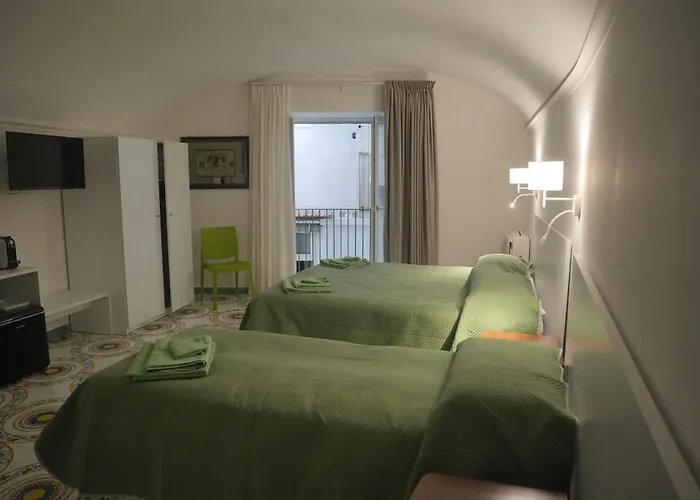 Guest house Amendola Dream 3*